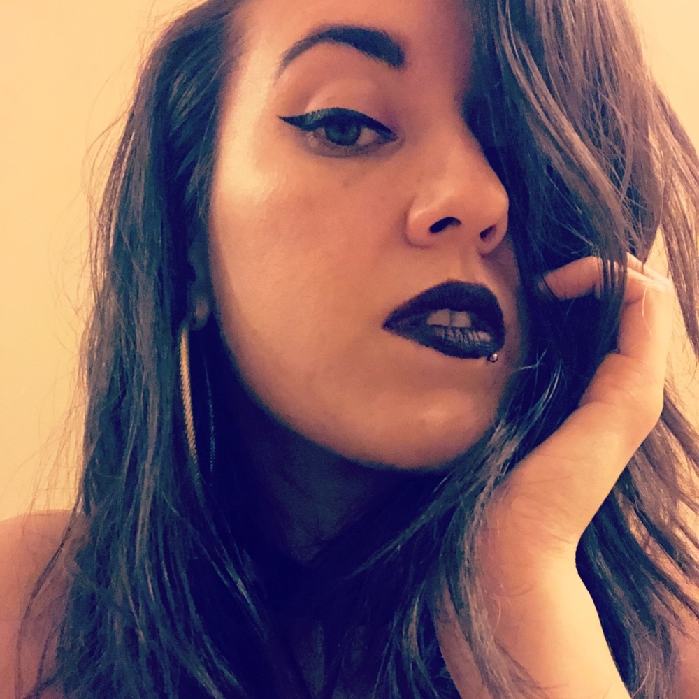 Meet your Posher, Veronica